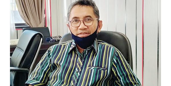 Mastilizal Aye 
(Ketua Fraksi Gerindra)