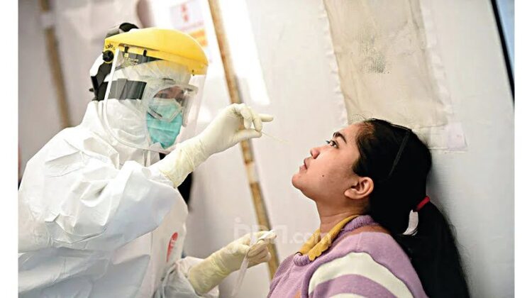 Peserta Tes CPNS 2021 dan PPPK Mengeluh, Tes PCR Dikhawatirkan Timbulkan Kerumunan 1 KHAWATIR—Syarat peserta tes CPNS 2021 dan PPPK antara lain wajib tes antigen atau tes PCR dikhawatirkan akan terjadi kerumunan.