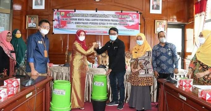 Terima Ban1tuan CSR PT Semen Padang