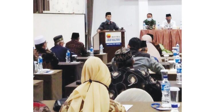 PELATIHAN—Anggota DPRD Ibnu Asis gelar pelatihan untuk meingkatkan  kualitas manajerial pengurus masjid dan mushalla.