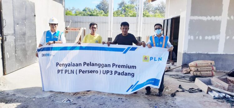 Perusahaan Listrik Negara (PLN) Unit Pelaksana Pelayanan Pelanggan (UP3) Padang  mendapatkan penambahan pengajuan pelanggan layanan premium.
