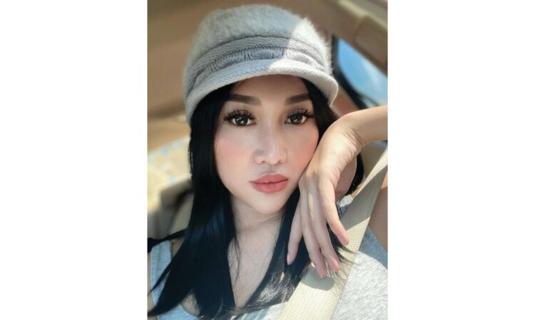 Lucinta Luna Mengaku Lebih Enak Berhubungan dengan Suami Orang 1 Lucinta Luna