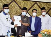 Rapat Paripurna Penyampaian RAPBD Kota Padang 2022, APBD Kota Padang Diperkirakan Rp 2,597, Naik 2,70 Persen