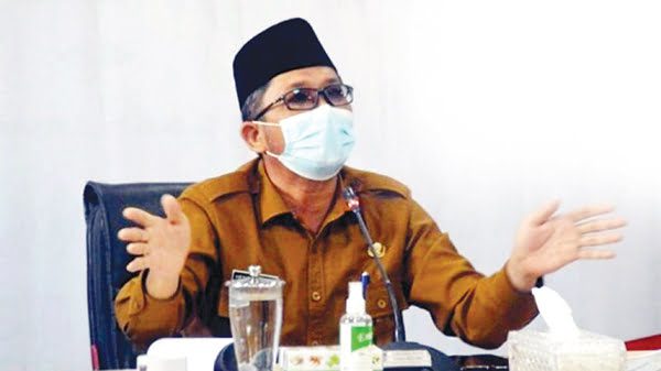 Hendri Septa 
Wali Kota Padang.