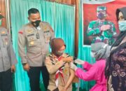 Kapolres Sijunjung Tinjau Vaksinasi di SMAN 6