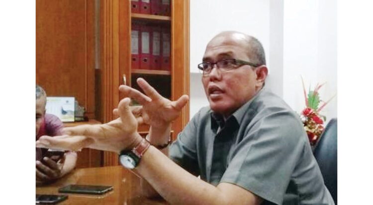 Supardi 
Ketua DPRD) Sumatra Barat.