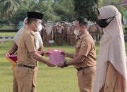 Santunan Ahli Waris Tenaga Kontrak Diserahkan di Kota Solok