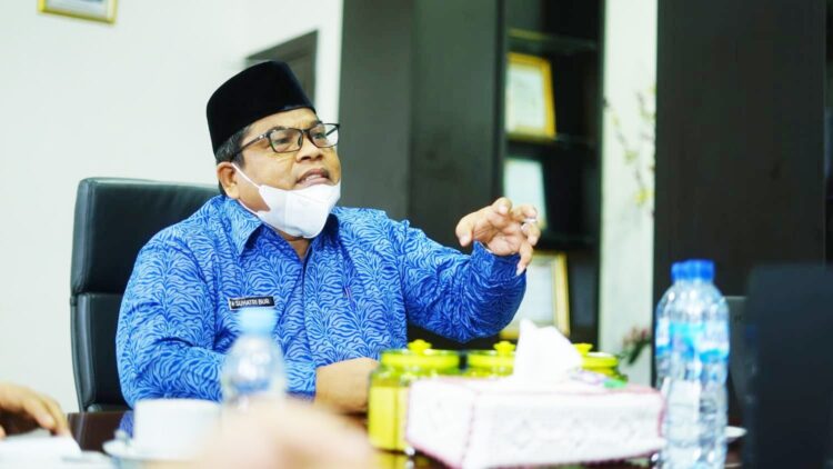 Bupati Padangpariaman, Suhatri Bur.