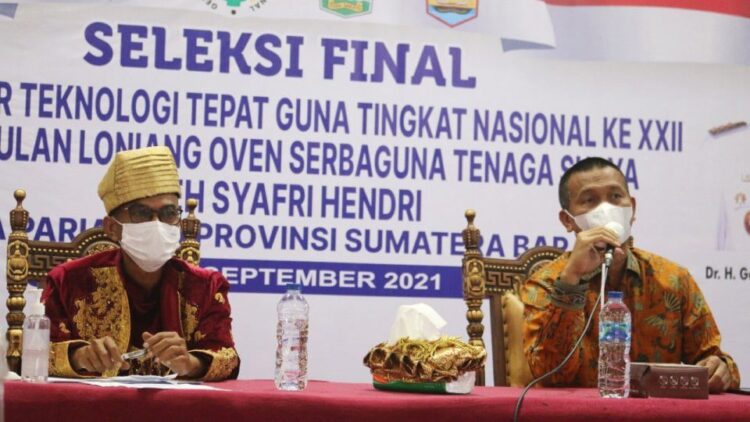 SELEKSI LOMBA TTG— Wali Kota Pariaman H Genius Umar menghadiri seleksi final lomba gelar TTG tingkat nasional ke-XXII tahun 2021.