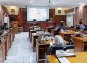 Wako Bukittinggi Sampaikan Jawab Pandangan Umum Fraksi