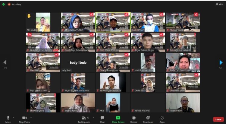 PT.Hayati Pratama Mandiri (HPM) terus memperkuat komitmennya di bidang Edukasi safety riding dengan menggandeng sebanyak mungkin kaum milenial.