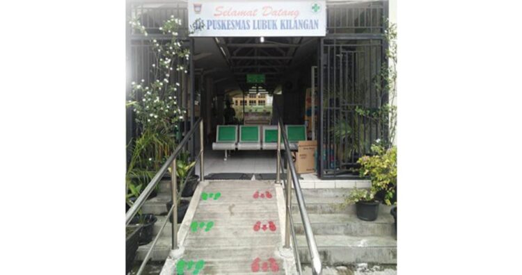 pelayanan Puskesmas juga tidak maksimal karena tempat yang terbatas.