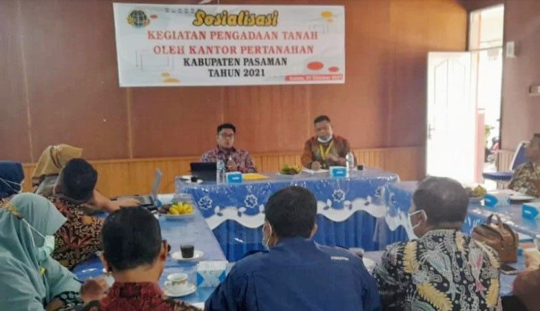 BPN Pasaman saat menggelar Sosialisasi pengadaan tanah dengan Pemerintahan Daerah.