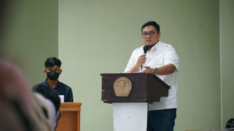 Mahasiswa adalah sumber kekuatan bangsa, sebagai pelopor dan agen perubahan dalam banyak sejarah perjuangan di indonesia.