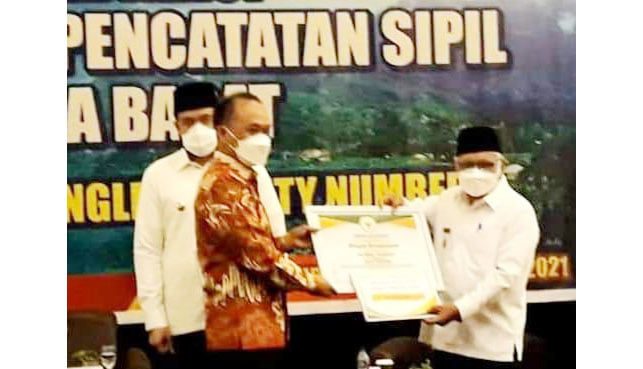 Dirjen Dukcapil Kemendagri