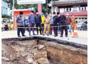 Pengerjaan Pembangunan Drainase Dikeluhkan Warga, Wali Kota dan Ketua DPRD Bukittinggi Geram