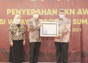 Wali Kota Solok Terima Piagam Penghargaan BKN Award 2021