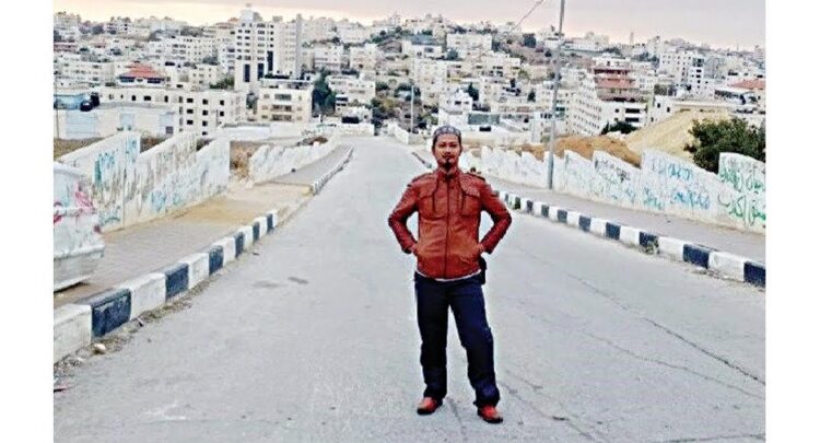 Mantan teroris sekaligus pendiri Negara Islam Indonesia (NII) Crisis Center Ken Setiawan.