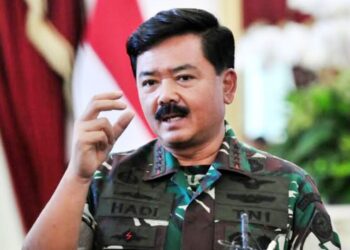 Panglima TNI-Kapolri Ingatkan Kasus Covid-19 Saat Nataru