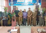 Anggota DPRD Bukittinggi Fraksi Nasdem Asril, Salurkan 4.800 Bibit Tanaman Produktif ke Warga