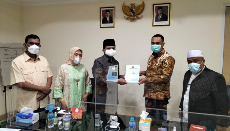 BERKUNJUNG—Bupati Benny Dwifa didampingi Ketua Baznas Sijunjung, H.Hidayatullah, Lc. MA. berkunjung ke Baznas RI untuk menjemput program strategis.