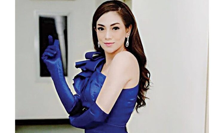 Celine Evangelista Ingin Operasi Payudara 1 Celine Evangelista.