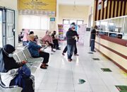 Samsat Lubuk Basung Diserbu Warga, Hapuskan Denda Kendaran Bermotor