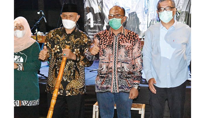 Ketua DPRD Sumbar Supardi bersama gubernur Mahyeldi Ansharullah dan Walikota Payakumbuh Riza Fahlepi.