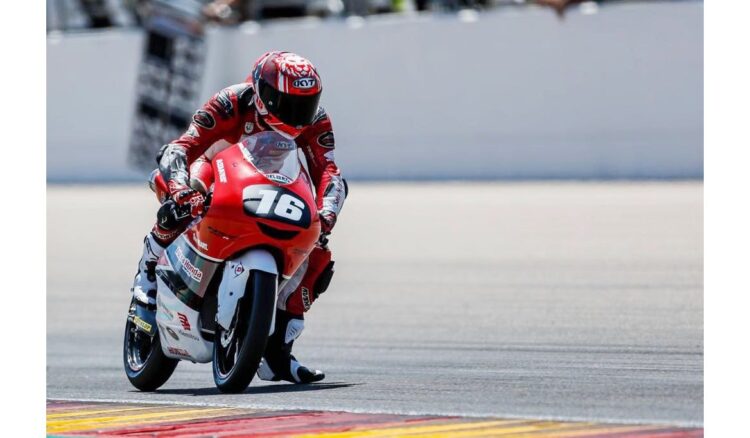 Mario Aji Bakal Balap Semusim Penuh di GP Moto3 2022 1 PEBALAP INDONESIA-Mario Suryo Aji yang merupakan pebalap asal Indonesia binaan Astra Honda ketika berada di lintasan balap.