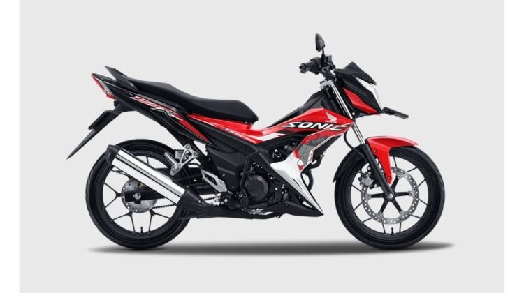 Promo Honda Sonic 150R, Menara Agung Berikan Diskon Rp 440 Ribu 1 MAKIN AGRESIF-Honda Sonic 150R tampil makin agresif yang membuat penggunanya bangga memiliki sepeda motor ini.