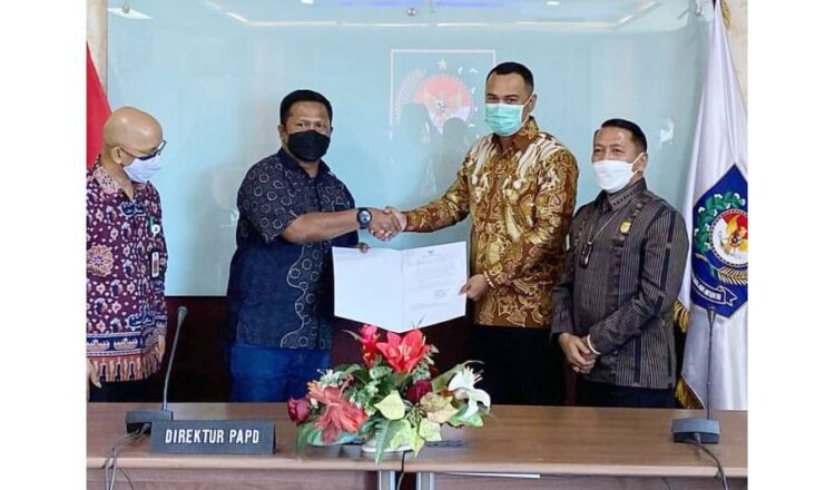 Setelah Proses Panjang, Kode Desa Nagari Persiapan Padang Laweh Selatan Akhirnya Diperoleh 1 KODE DESA— Bupati Sijunjung Benny Dwifa menjemput kode desa Nagari Persiapan Padang Laweh Selatan, Kecamatan Koto VII di Kementrian Dalam Negeri.