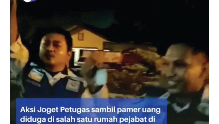 LIHATKAN—Tangkapan layar sebuah video yang memperlihatkan sejumlah petugas yang diduga petugas Dishub Kota Medan berjoget dan memamerkan uang.