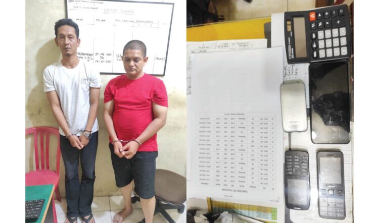 BANDAR TOGEL— Dua bandar togel online diciduk anggota Opsnal Reskrim Polsek Padang Barat, Selasa (9/11) yang lalu. Dari tangan pelaku diamankan satu unit laptop yang diduga sebagai alat untuk bertransaksi judi jenis togel ini.