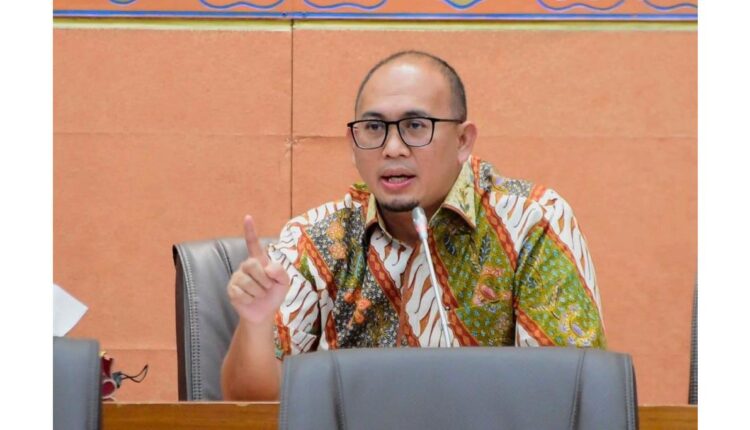 Jokowi Ditekan Saat G20, Andre Rosiade Minta Antam Bikin Smelter Nikel 1 Andre Rosiade
Anggota Komisi VI DPR RI.