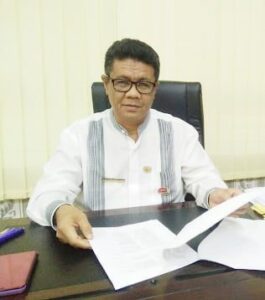 Anggaran Dinsos Habis, Orang Gila Dibiarkan Berkeliaran di Kota Padang 2 kadis sosial