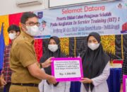 Diterima Pendidikan di PSDKU UNP Sawahlunto, Tujuh Anak Diberi Reward Beasiswa