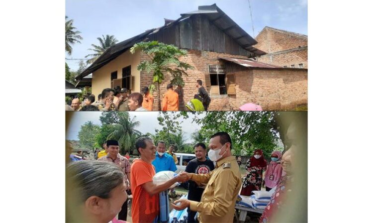 RUMAH RUSAK— Wali Kota Pariaman Genius Umar bersama Wawako Mardison Mahyuddin saat meninjau rumah warga yang rusak diterjang angin puting beliung sembari memberikan bantuan.