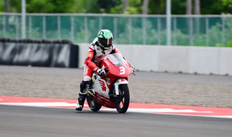 PEMBALAP AHM— Fadillah Arbi Aditama secara resmi terpilih menjadi bagian dari Junior Talent Team yang akan bersaing di FIM Moto3 Junior World Championship musim 2022.