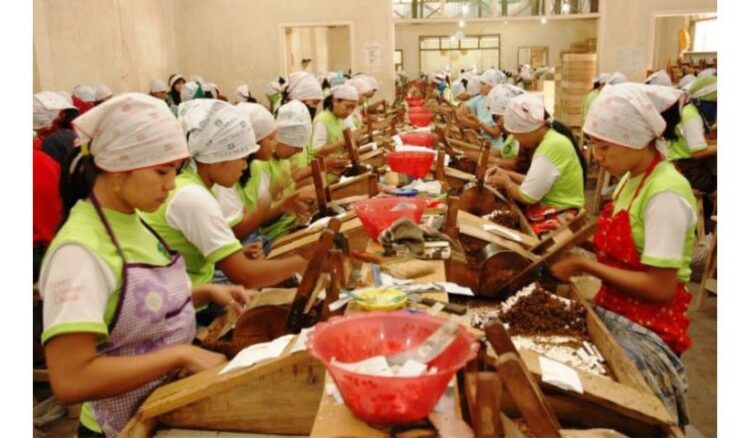 Kementerian Keuangan melalui Bea Cukai telah berupaya mengoptimalkan pemanfaatan dana bagi hasil cukai hasil tembakau (DBHCHT), salah satunya untuk kesejahteraan petani tembakau.