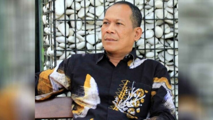 Efriyon Coneng 
Ketua Pengkot TI Kota Solok.