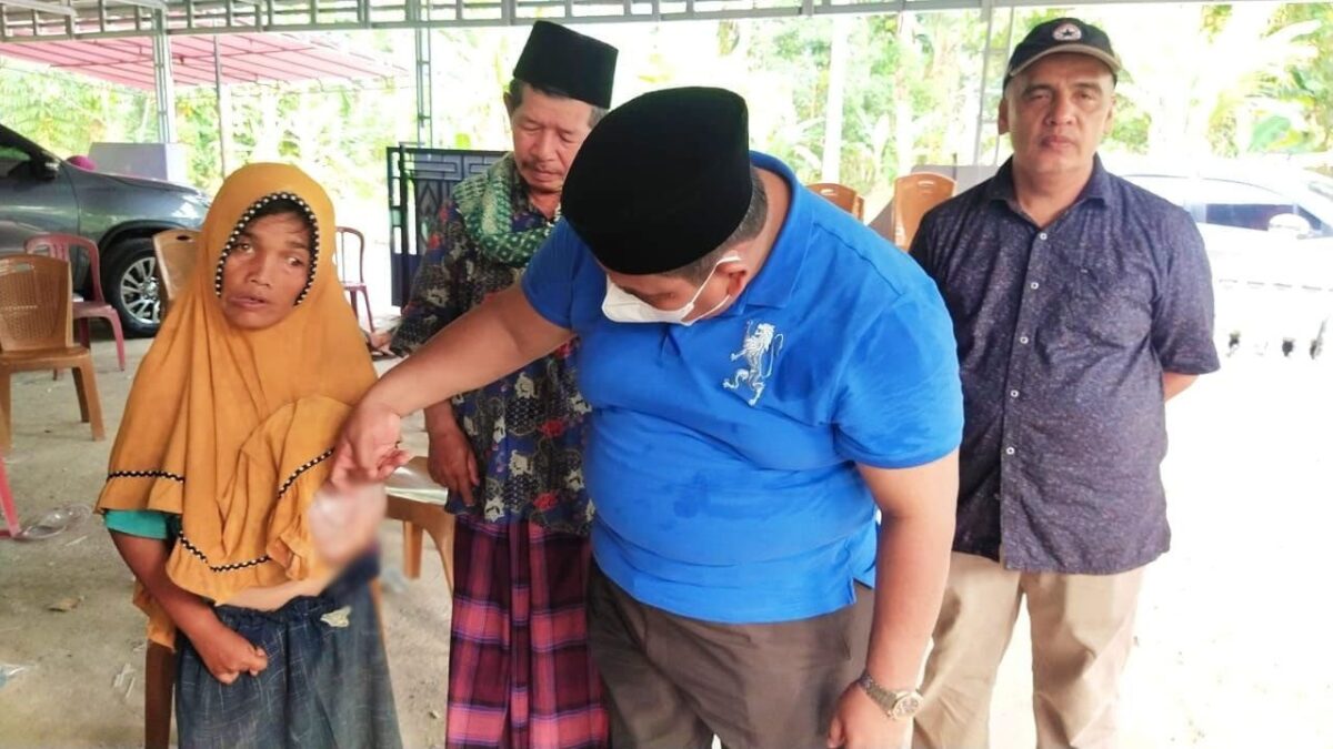 Kunjungi Penderita Kaker Payudara