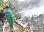 Si Gulambai Ludeskan Rumah Kayu di Kabupaten Agam