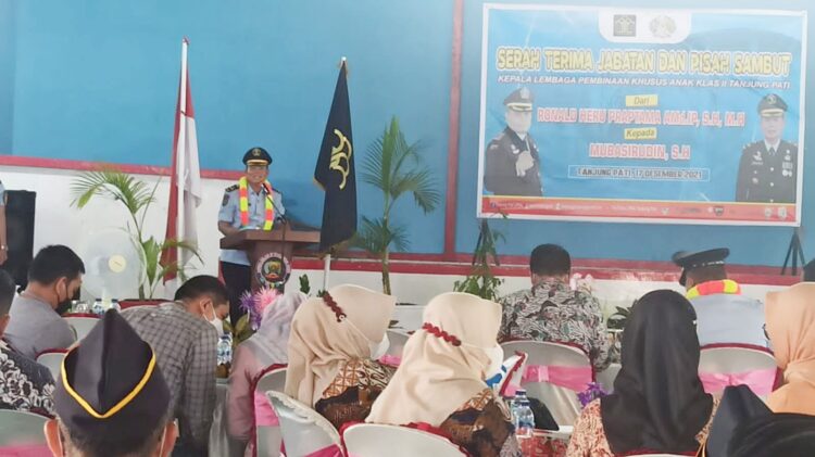 Pindah Tugas, Kepala LPKA Tanjung Pati Ucapkan Terima Kasih 1 SAMBUTAN— Plt. Kepala LPKA Tanjung Pati yang baru saat menyampaikan sepatah kata.