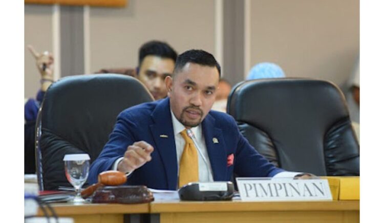 SARANKAN— Wakil Ketua Komisi III DPR Ahmad Sahroni menyarankan Kemenag menggandeng pihak-pihak lain untuk melakukan investigasi dan menemukan indikasi pelecehan lainnya di pesantren.