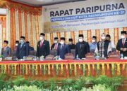 Wali Kota Riza Falepi Menangis