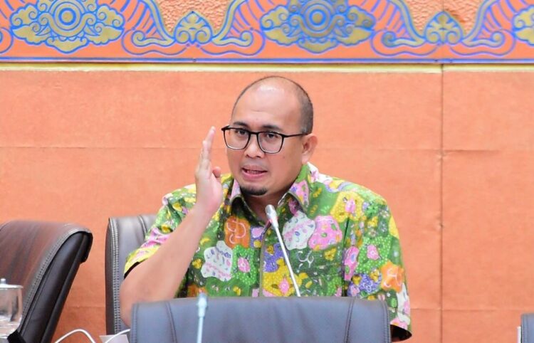 Andre Rosiade 
Anggota Komisi VI DPR RI 
dari Fraksi Partai Gerindra