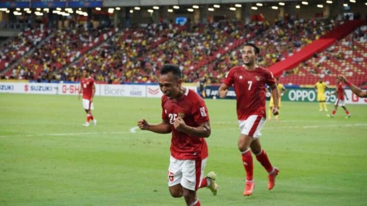 SELEBRASI— Timnas Indonesia, Irfan Jaya selebrasi usai cetak gol ke gawang Timnas Malaysia pada Piala AFF 2020.
