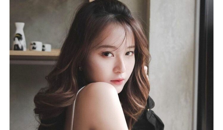 Dikenal Cantik tetapi Lemot, ONIC Vior Bikin Gemas 1 Viorentina Sutanto alias ONIC Vior.