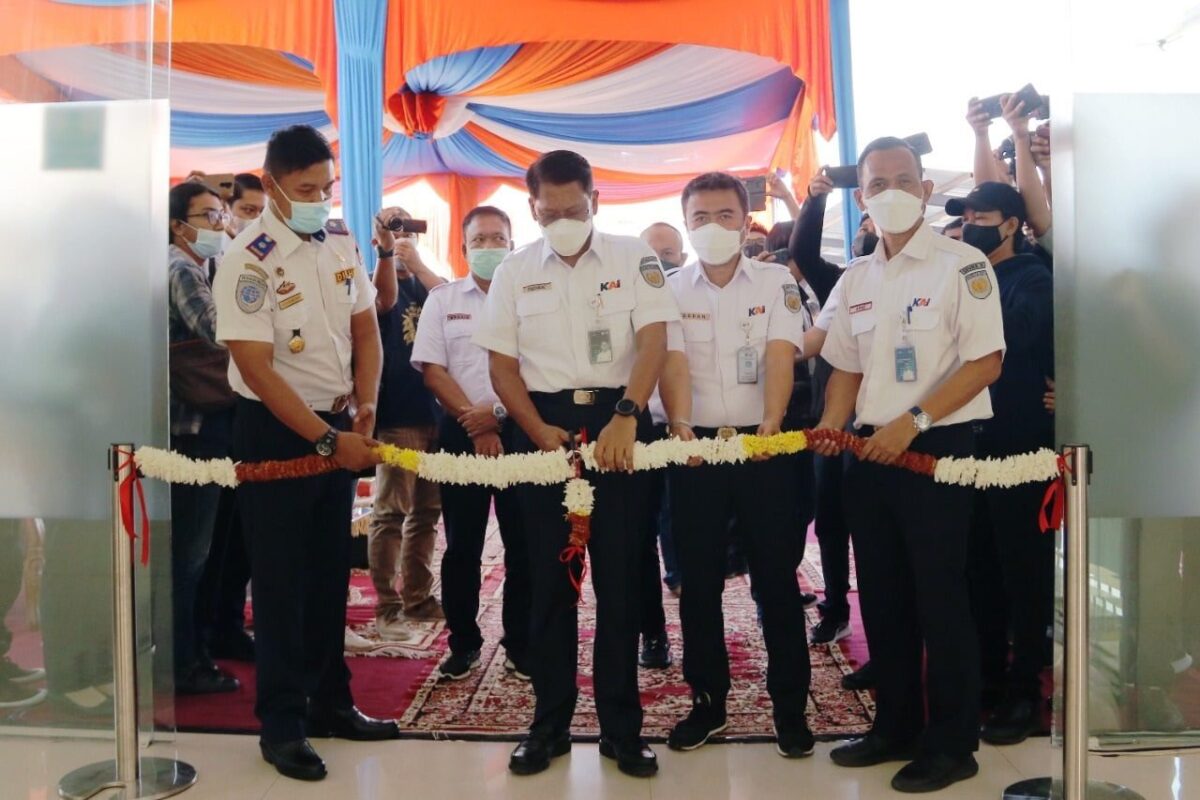 399583c7 1d3e 493d b42f ec632aa51625