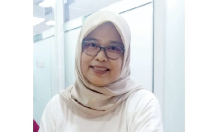 Panita Mubes Buka Pendaftaran Caketum IKA FH Unand 1 Gina Mulyati
Ketua Panitia Mubes IKA FH Unand